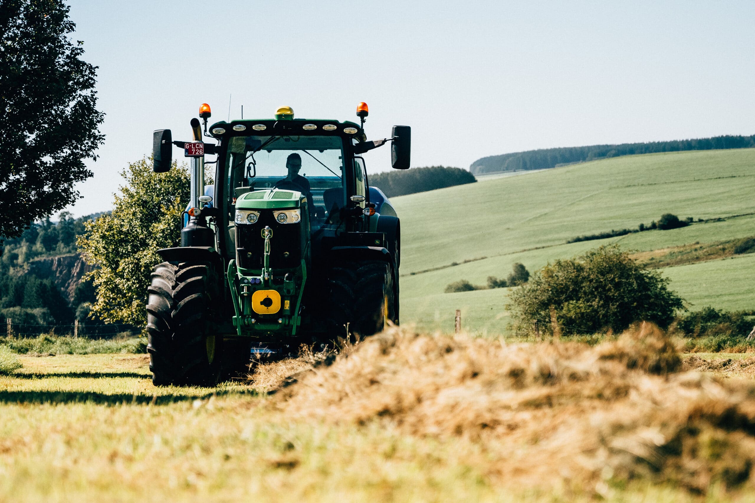 Gebrüder Lenges, partenaire de confiance pour vos travaux agricoles