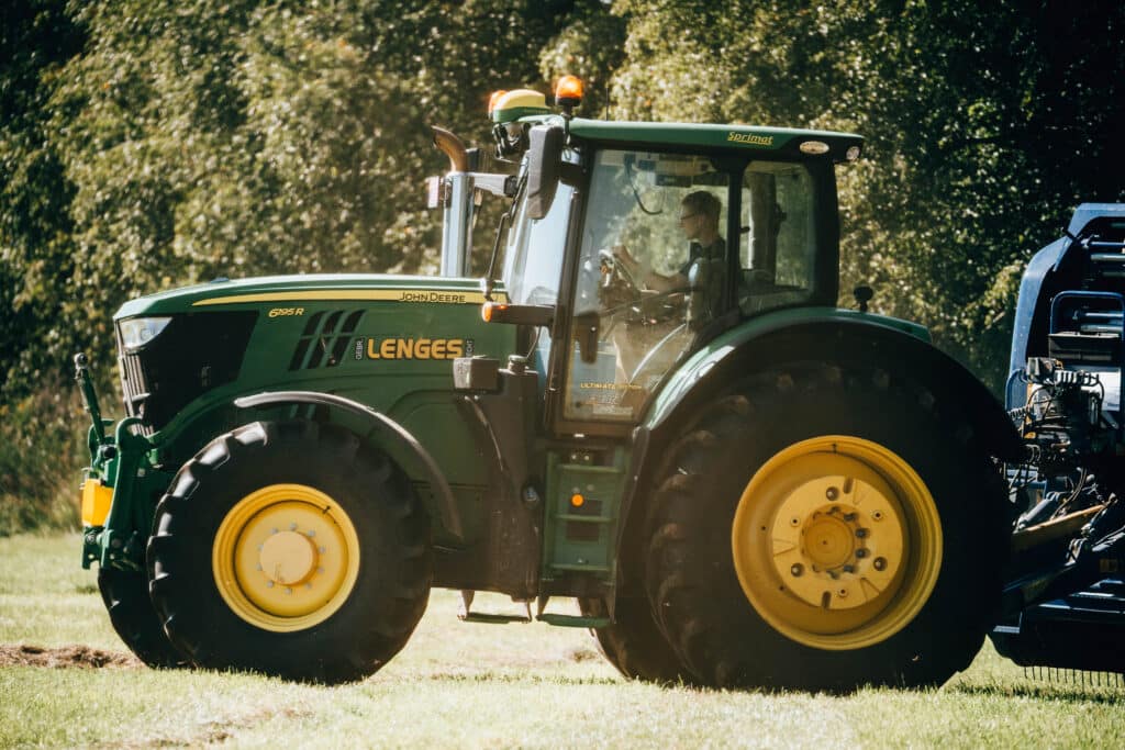 Gebrüder Lenges, partenaire de confiance pour vos travaux agricoles